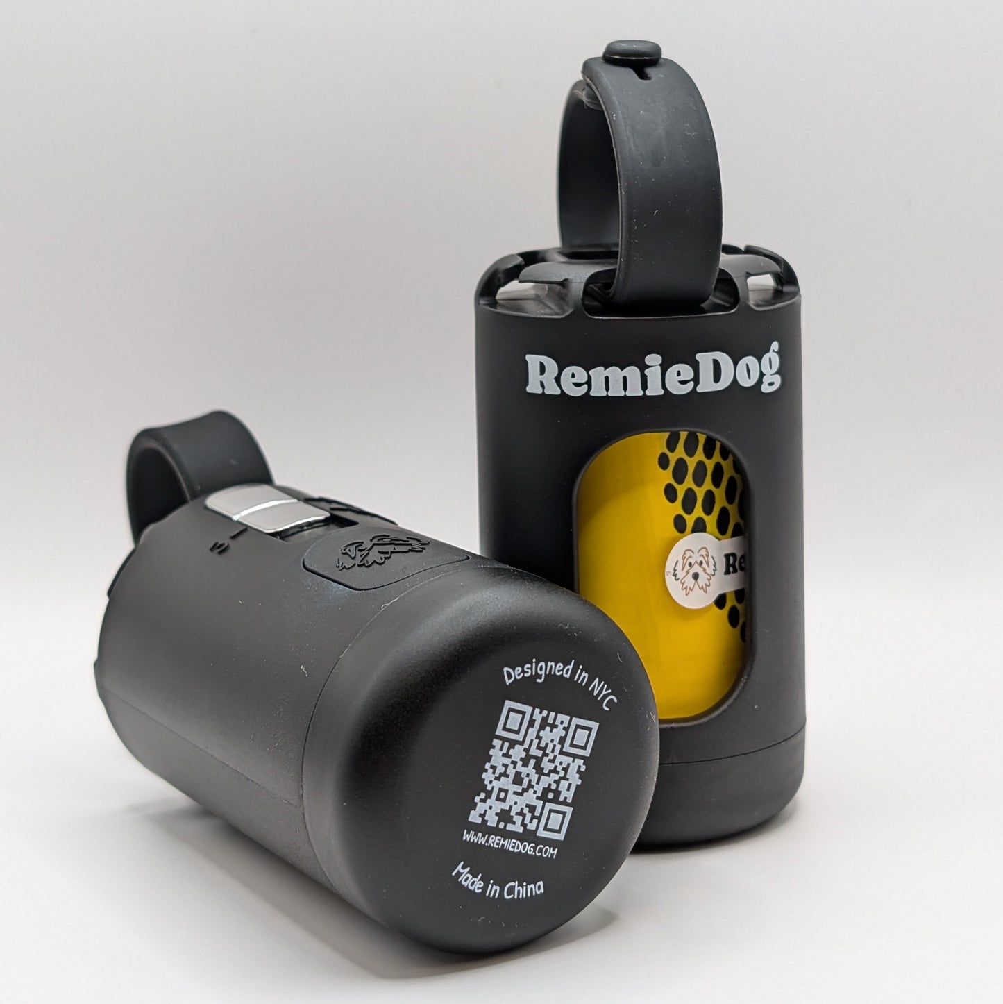 The Metro - Dog Poop Bag Dispenser with a Gauge